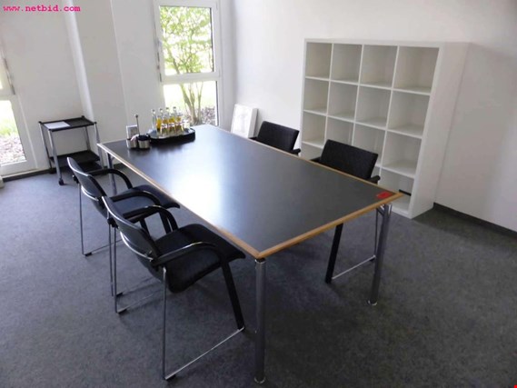 Used conference table for Sale (Trading Premium) | NetBid Industrial Auctions