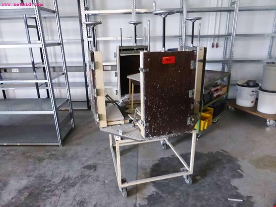 Used Block gluing station for Sale (Trading Premium) | NetBid Industrial Auctions