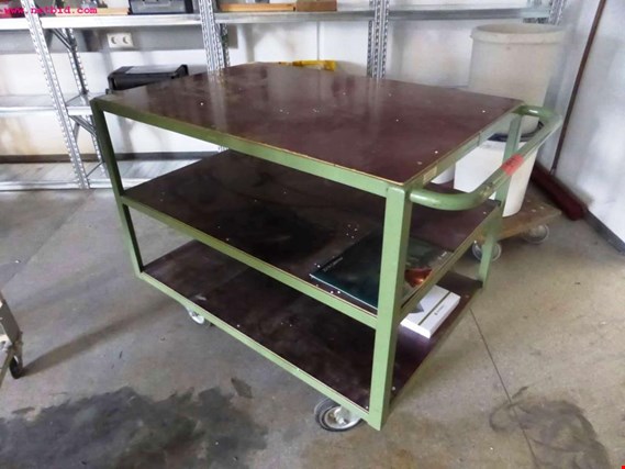 Used 2 multi-level trolleys for Sale (Auction Premium) | NetBid Industrial Auctions