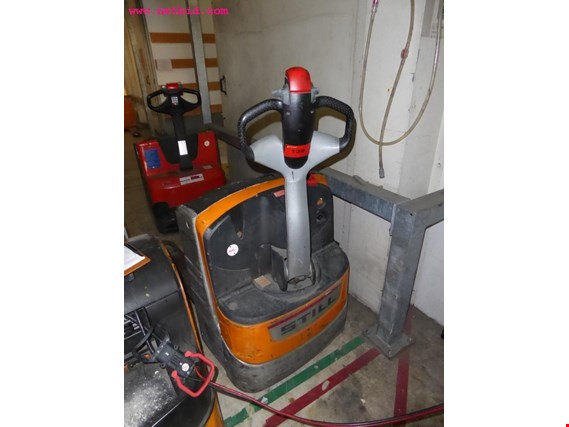 Used Stihl EXU 16 electr. pallet truck for Sale (Auction Premium) | NetBid Industrial Auctions