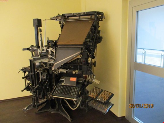 Linotype 8 historický psací stroj (Trading Premium) | NetBid ?eská republika