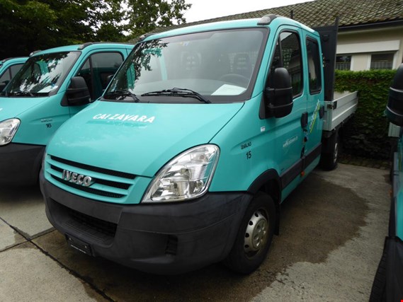 Used Iveco 29L10 HDI DOKA Transporter for Sale (Auction Premium) | NetBid Industrial Auctions