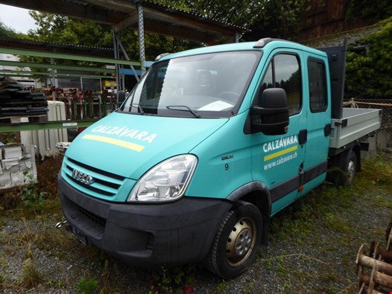 Used Iveco 29L10 HDI DOKA Transporter for Sale (Auction Premium) | NetBid Industrial Auctions