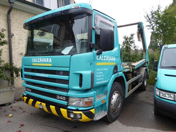 Used Scania P114GB 4X2 NZ 340 Truck skip loader for Sale (Auction Premium) | NetBid Industrial Auctions