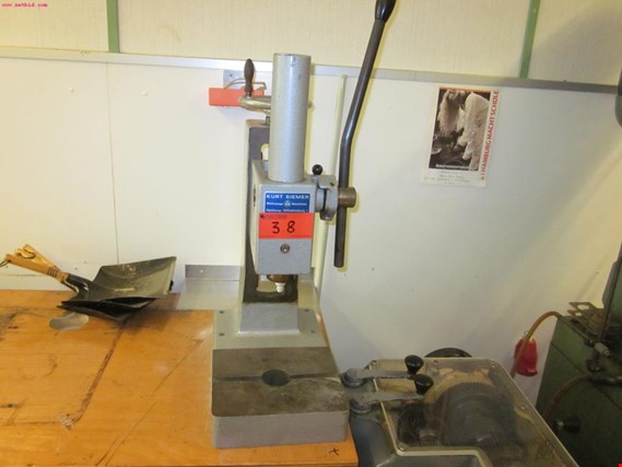 Used Hand lever press for Sale (Auction Premium) | NetBid Industrial Auctions