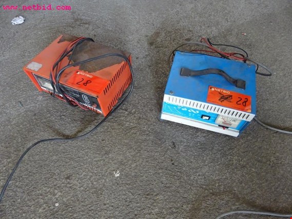 Used Chargemaster LF4/1 Battery charger for Sale (Auction Premium) | NetBid Industrial Auctions