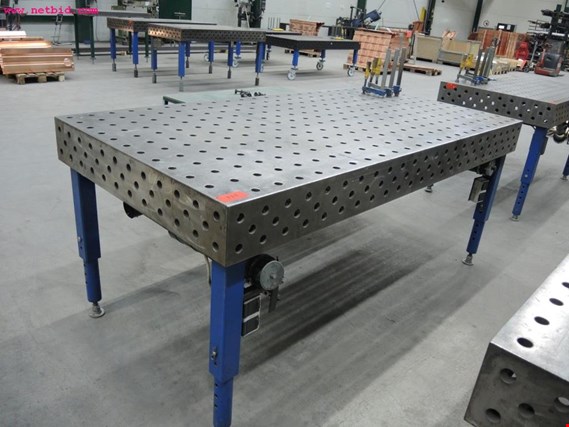 Used 3D welding table #111 for Sale (Auction Premium) | NetBid Industrial Auctions
