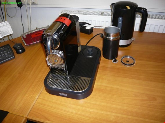 Used Delonghi Capsule coffee machine for Sale (Trading Premium) | NetBid Industrial Auctions
