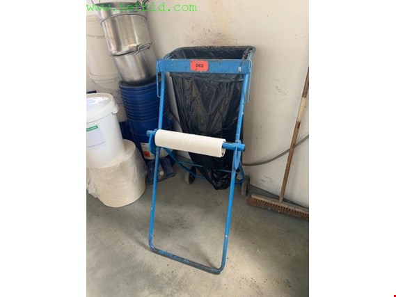 Used Paper cleaning cloth dispenser for Sale (Auction Premium) | NetBid Industrial Auctions