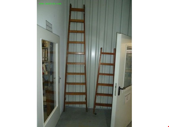 3 Escaleras de caballete de madera (Trading Premium) | NetBid España