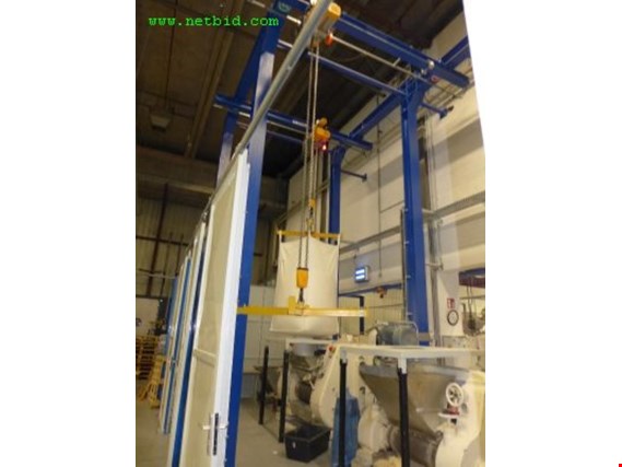 Used Big bag crane system for Sale (Auction Premium) | NetBid Industrial Auctions