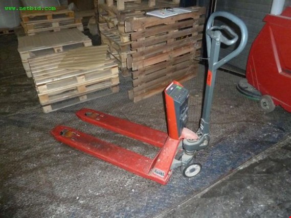 Used Ravas 2100 Pallet truck for Sale (Trading Premium) | NetBid Industrial Auctions