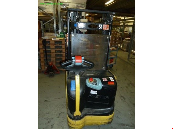 Used Hyster S1.2-28 Electric pallet truck (7) for Sale (Auction Premium) | NetBid Industrial Auctions