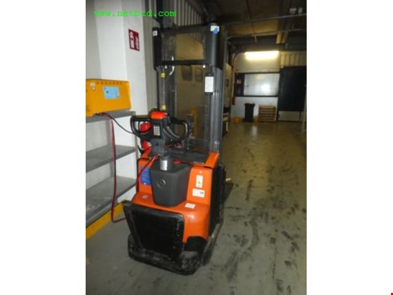 Used BT SWE 120L Electric pallet truck for Sale (Trading Premium) | NetBid Industrial Auctions