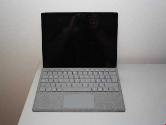 Microsoft Surface Pro Notebook gebraucht kaufen (Auction Premium) | NetBid Industrie-Auktionen