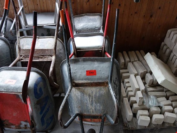 Used Limex u.a. 3 Construction wheelbarrow for Sale (Auction Premium) | NetBid Industrial Auctions