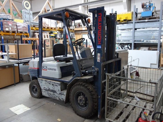Used Komatsu FD 25-11 Diesel forklift truck for Sale (Auction Premium) | NetBid Industrial Auctions