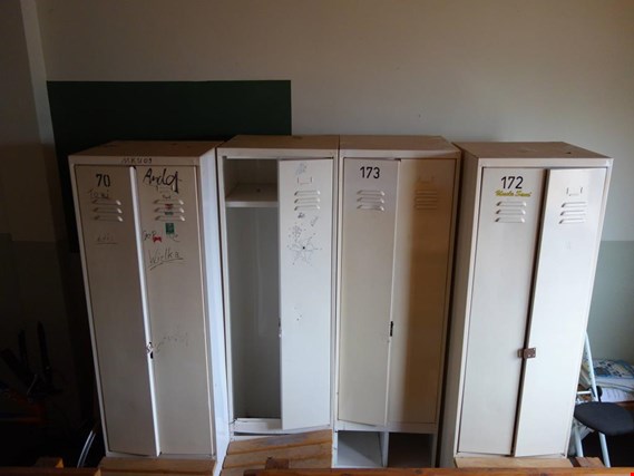 Used 4 Lockers for Sale (Auction Premium) | NetBid Industrial Auctions