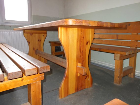 Used Table for Sale (Trading Premium) | NetBid Industrial Auctions