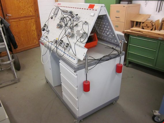 Used Bosch Pneumatics teaching panel - Attention: Location 19230 Hagenow for Sale (Auction Premium) | NetBid Industrial Auctions