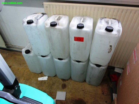 Used 9 Plastic canister for Sale (Trading Premium) | NetBid Industrial Auctions