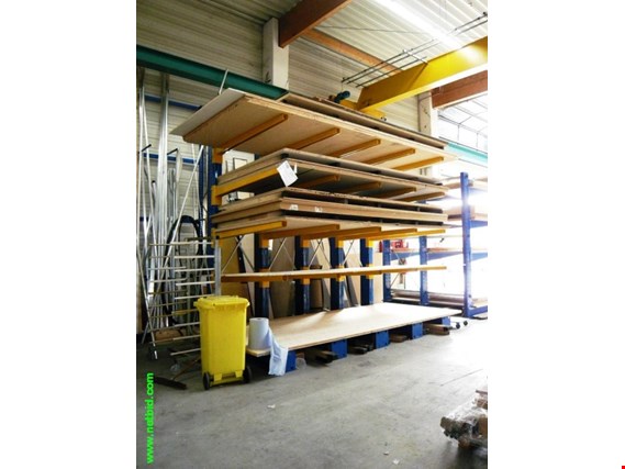 Used Cantilever racking - Attention: delayed release for Sale (Auction Premium) | NetBid Industrial Auctions