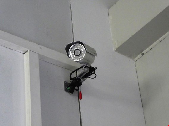 Used Foscam FI9805E 2 Network cameras for Sale (Auction Premium) | NetBid Industrial Auctions
