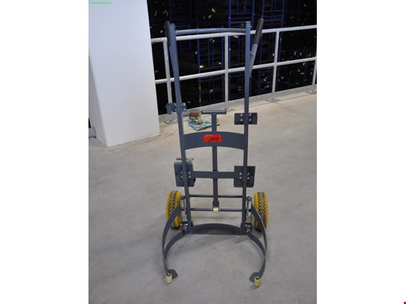 Winntec Smart Cart  Wózek do transportu opon kupisz używany(ą) (Auction Premium) | NetBid Polska