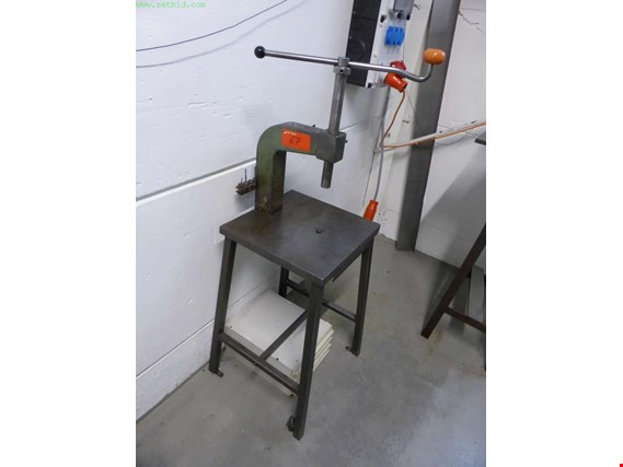 Used Manual screw press for Sale (Trading Premium) | NetBid Industrial Auctions