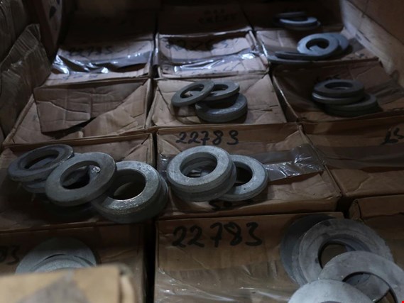 Used 2300 washers Ø 42 mm for Sale (Online Auction) | NetBid Industrial Auctions