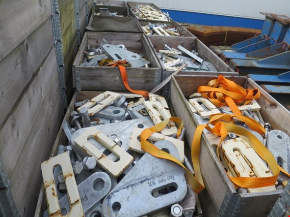 Used lot shipping braces for Sale (Online Auction) | NetBid Industrial Auctions