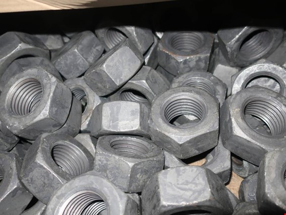 Used M24 x 300-ISO4017-8.8-sw lot bolts for Sale (Trading Premium) | NetBid Industrial Auctions