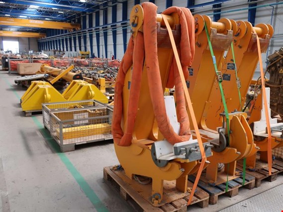 Used Axzion J-Hook (Variohook) for Sale (Trading Premium) | NetBid Industrial Auctions