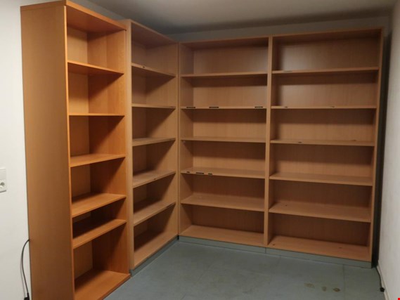 Used 5 Shelves for Sale (Trading Premium) | NetBid Industrial Auctions