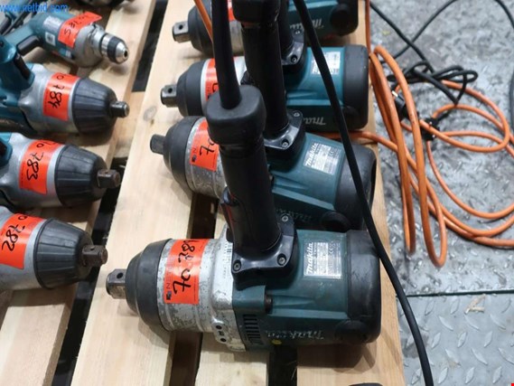 Used Makita TW1000 Electric impact wrench for Sale (Auction Premium) | NetBid Industrial Auctions
