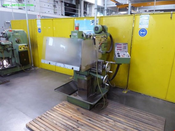 Used Hermle UWF801 Universal tool milling machine for Sale (Trading Premium) | NetBid Industrial Auctions