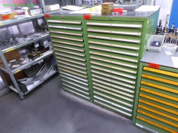 2 Werkzeugschubladenschränke gebraucht kaufen (Auction Premium) | NetBid Industrie-Auktionen