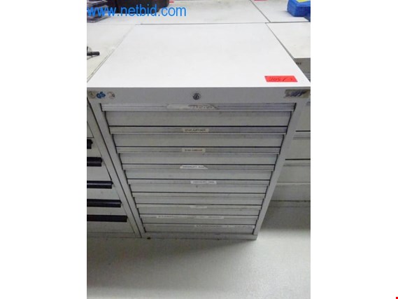 Used Telescopic cabinet for Sale (Auction Premium) | NetBid Industrial Auctions