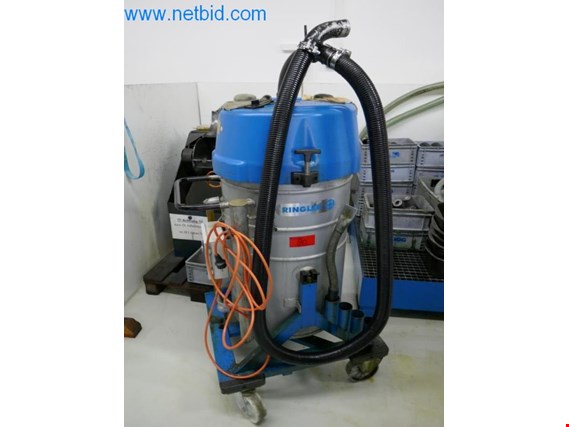 Used Ringler RI300W2G Industrial vacuum cleaner for Sale (Auction Premium) | NetBid Industrial Auctions