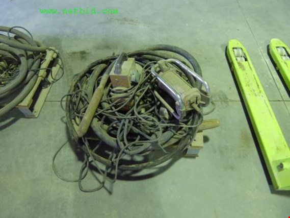Used 2 Vibrating bottles for Sale (Auction Premium) | NetBid Industrial Auctions