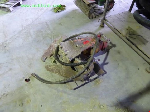 Used Gölz MB 350 Hydraulic excavator shears for Sale (Auction Premium) | NetBid Industrial Auctions