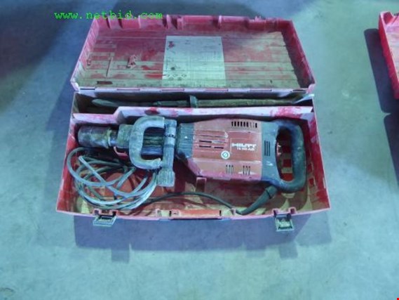 Used Hilti TE 905-AVR Demolition hammer for Sale (Auction Premium) | NetBid Industrial Auctions