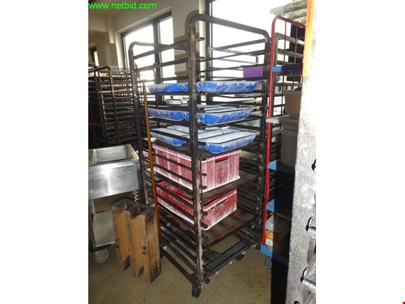 Used 10 Rack trolley for Sale (Trading Premium) | NetBid Industrial Auctions