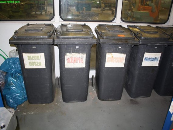 Used Klika u.a. 1 Posten waste bins for Sale (Auction Premium) | NetBid Industrial Auctions