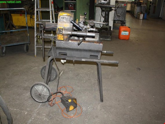 Used Rems RW 340 tapping machine for Sale (Auction Premium) | NetBid Industrial Auctions