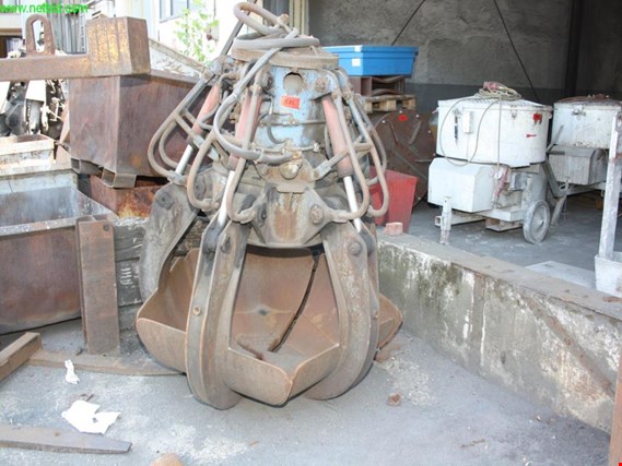 Used Peiner 6205 grapple for Sale (Auction Premium) | NetBid Industrial Auctions