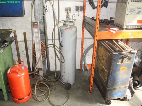 Used oil filling/draining unit for Sale (Trading Premium) | NetBid Industrial Auctions