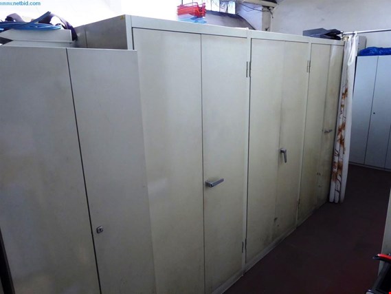 Used 14 Metal cabinets for Sale (Auction Premium) | NetBid Industrial Auctions
