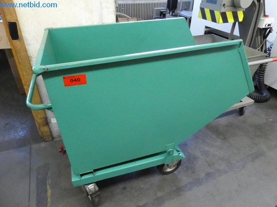 Used Fetra chip dumping trough for Sale (Auction Premium) | NetBid Industrial Auctions
