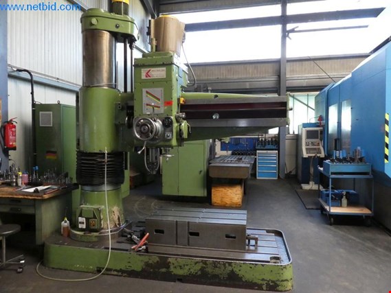 Used Walker/Csepel FRH-75 2000 radial drilling machine for Sale (Auction Premium) | NetBid Industrial Auctions